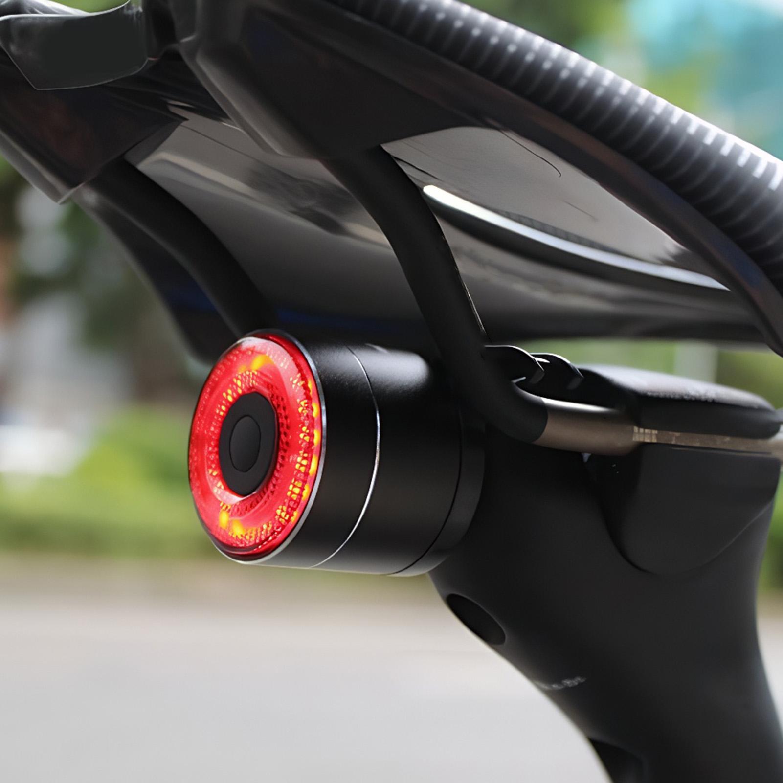Bicycle Brake Light Smart Bike - Cycling Commuter recensione e prezzo