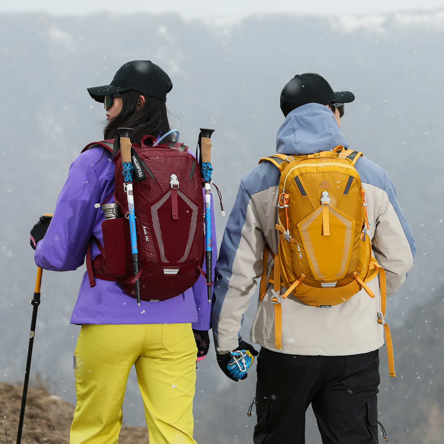 28-liter hiking backpack, wate - Cycling Commuter Backpack Waterproof recensione e prezzo
