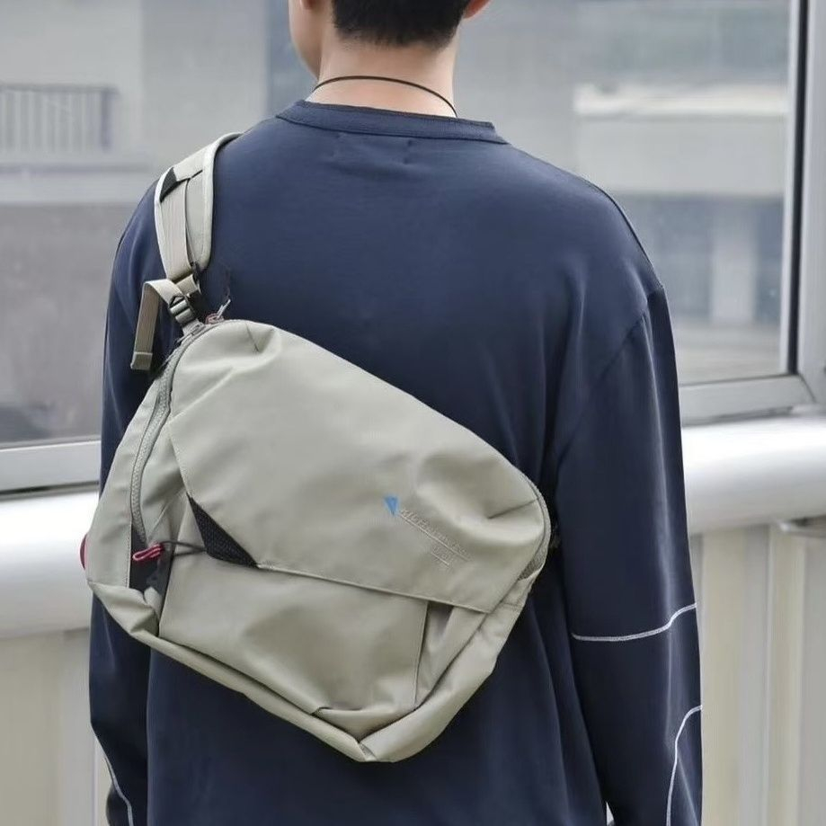 8L Outdoor Messenger Bag Large - Cycling Commuter recensione e prezzo