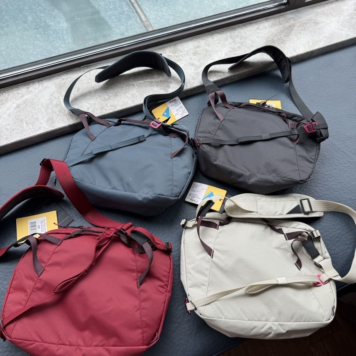 8L Outdoor Messenger Bag Large - Cycling Commuter recensione e prezzo